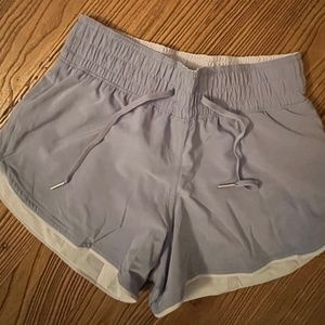Reversible short